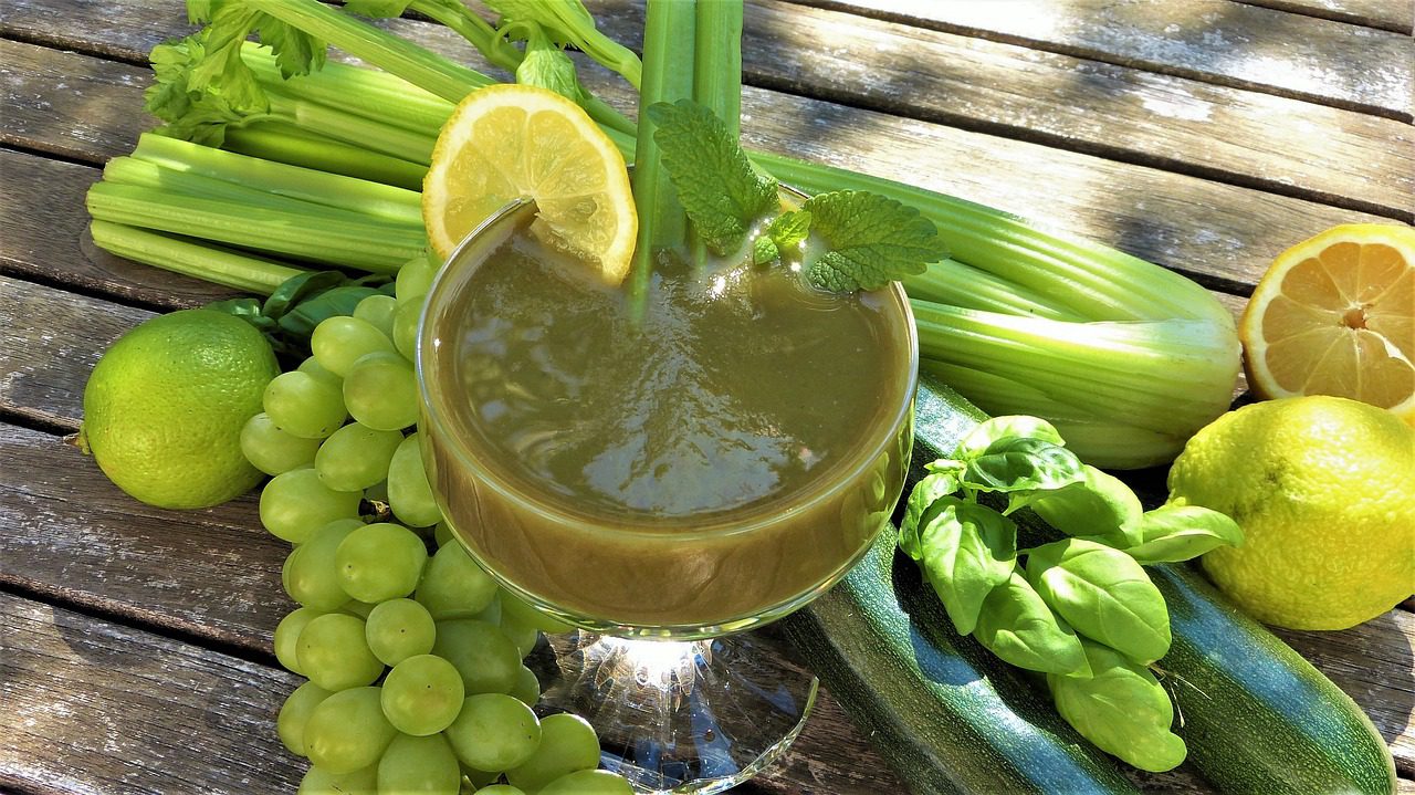 The Best Juicer for Celery? Top 7 celery juicers review Best Juicer Place